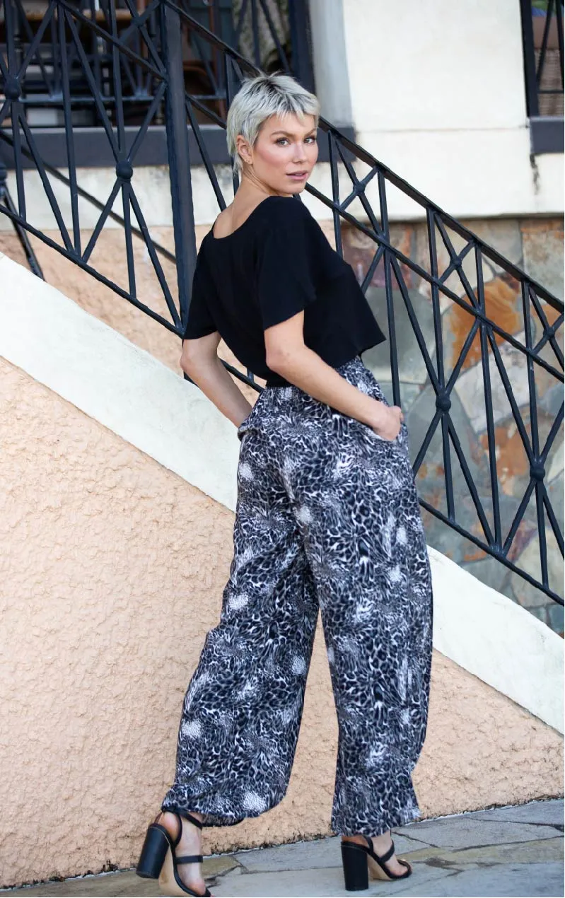 Alyssa Wide leg Animal Brush Print Pants