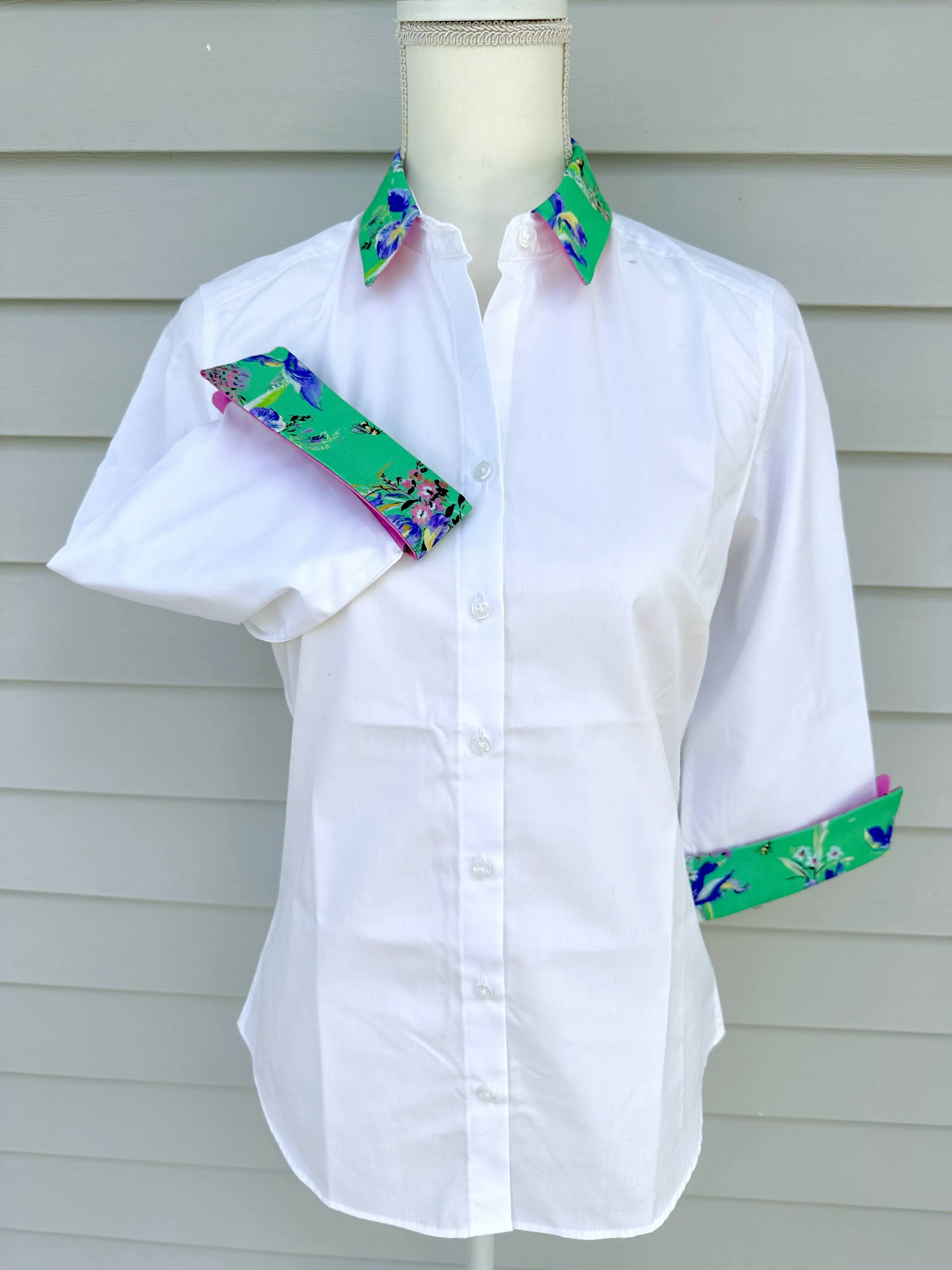 Elizabeth 3/4 Sleeve Shirt w Green Floral & Pink Bees (3410)