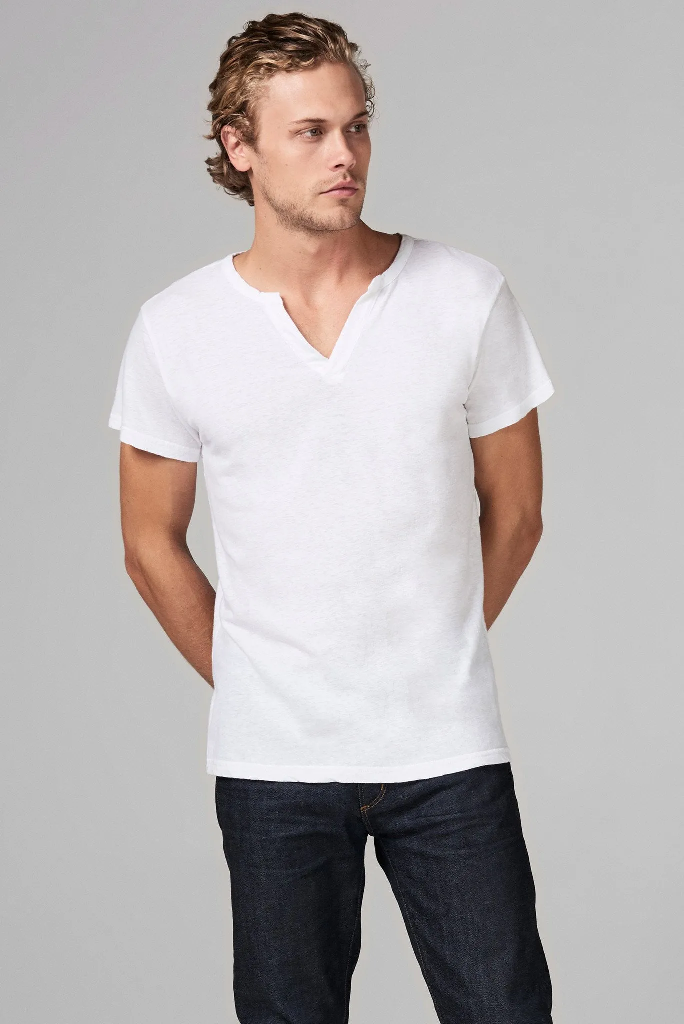 Men's Linen Blend Cross V-Neck Tee