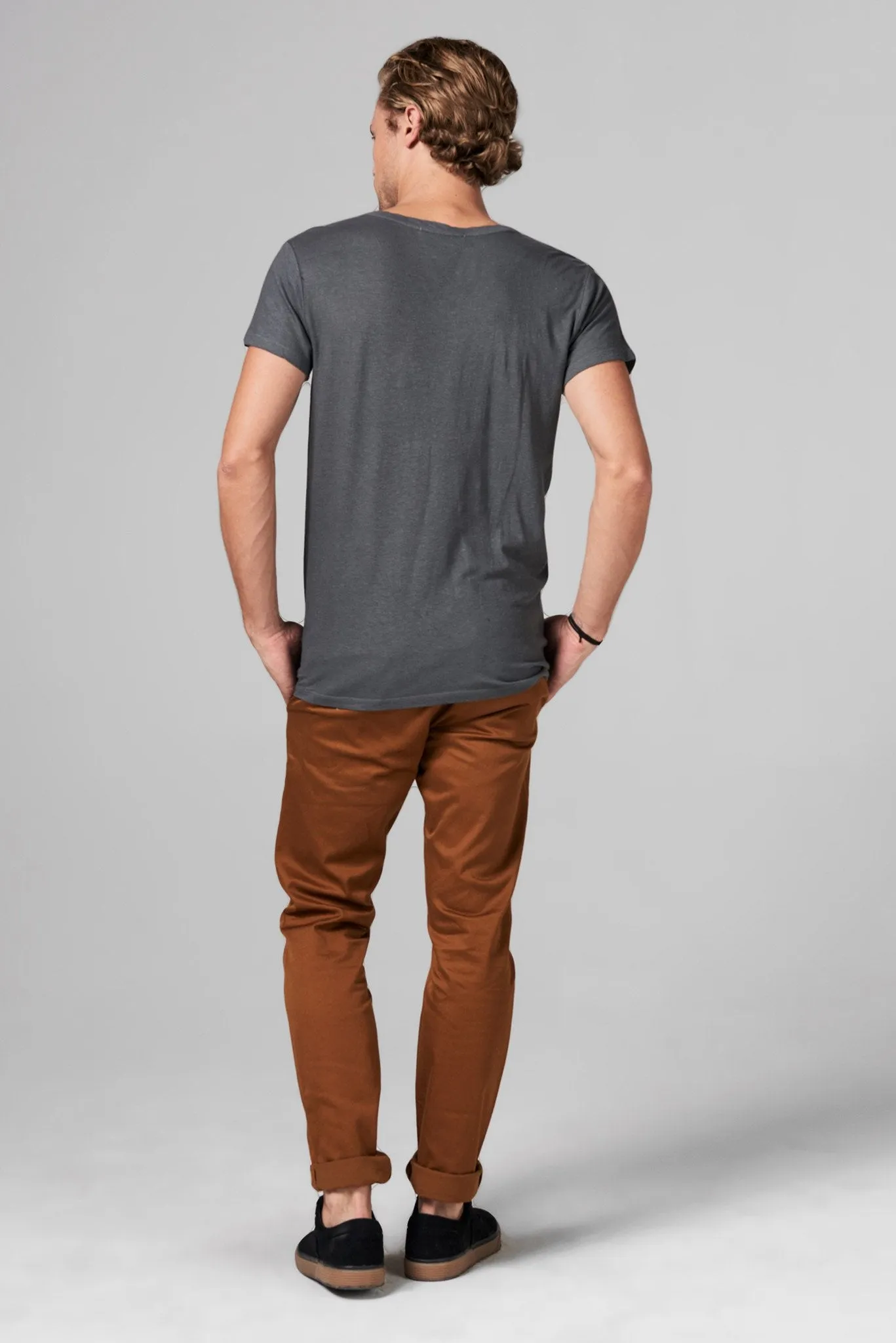 Men's Linen Blend Cross V-Neck Tee