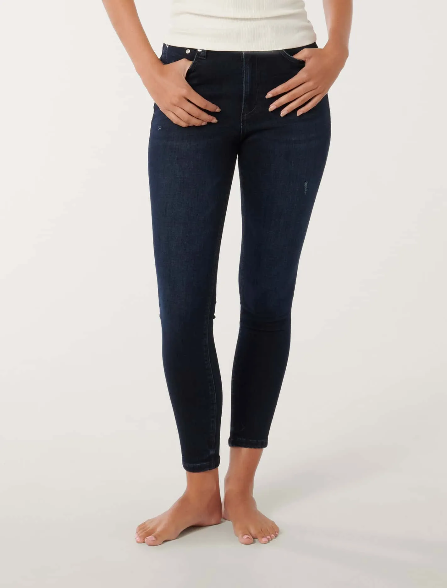 Nala Mid-Rise Skinny Jeans