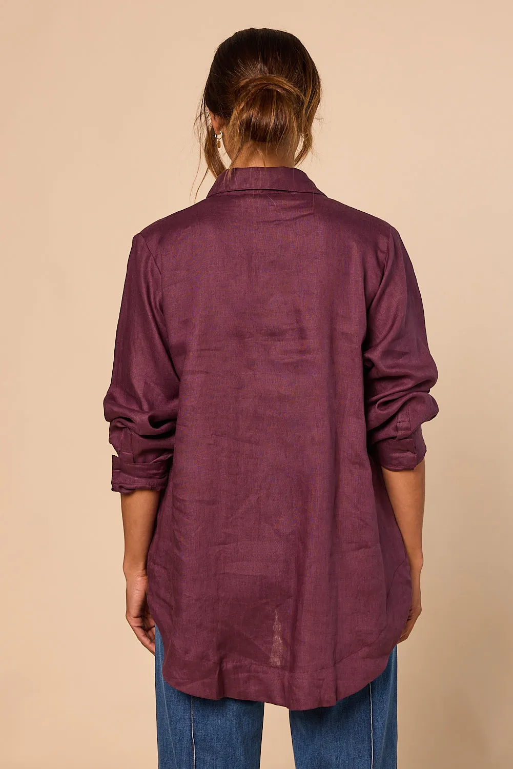 Oversized Linen Boyfriend Shirt in Plum