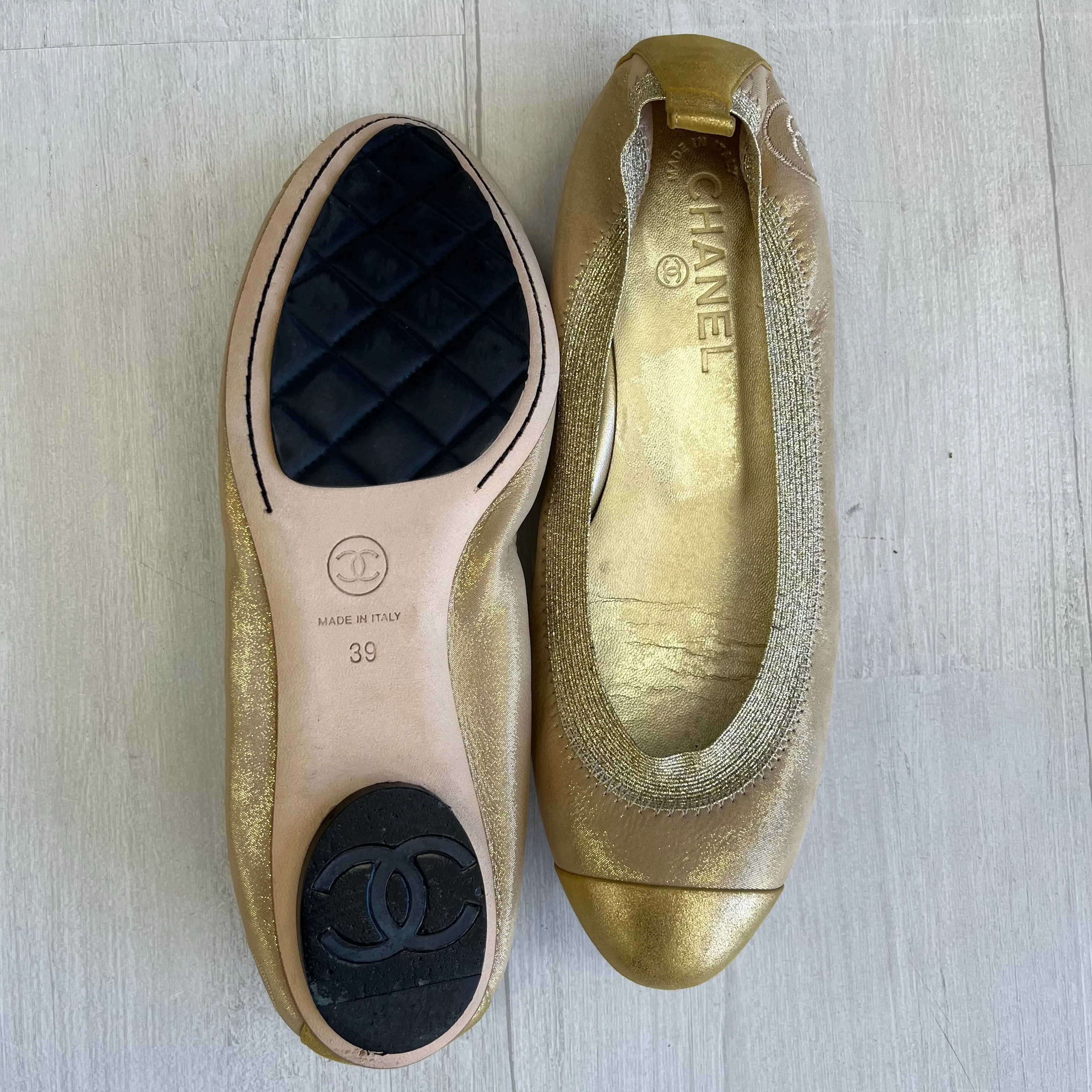 Shoes Designer By Chanel  Size: 9